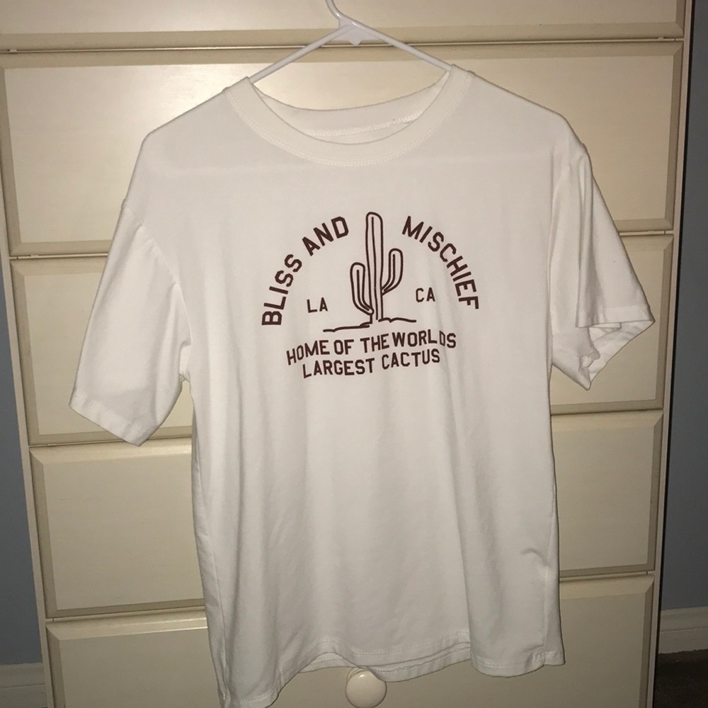 White tee (cactus logo) BRAND NEW